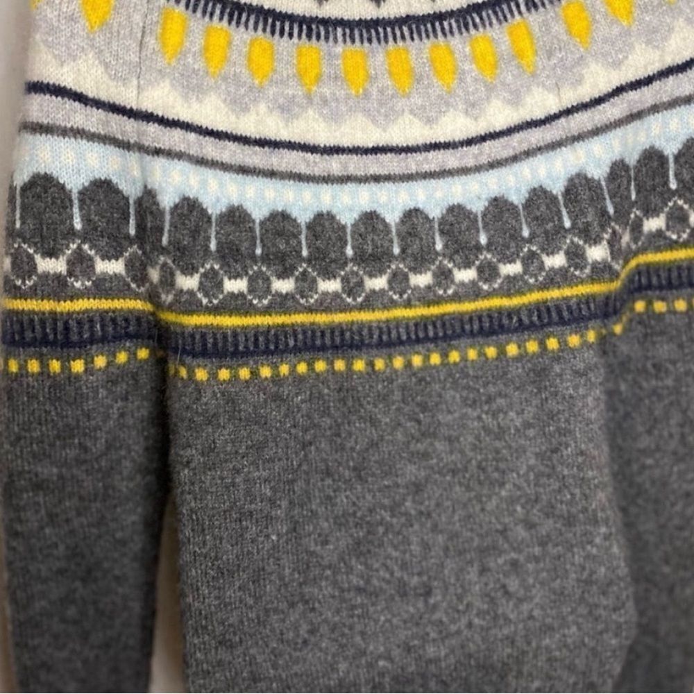 Grey Gap sweater size XS - Picture 4 of 6